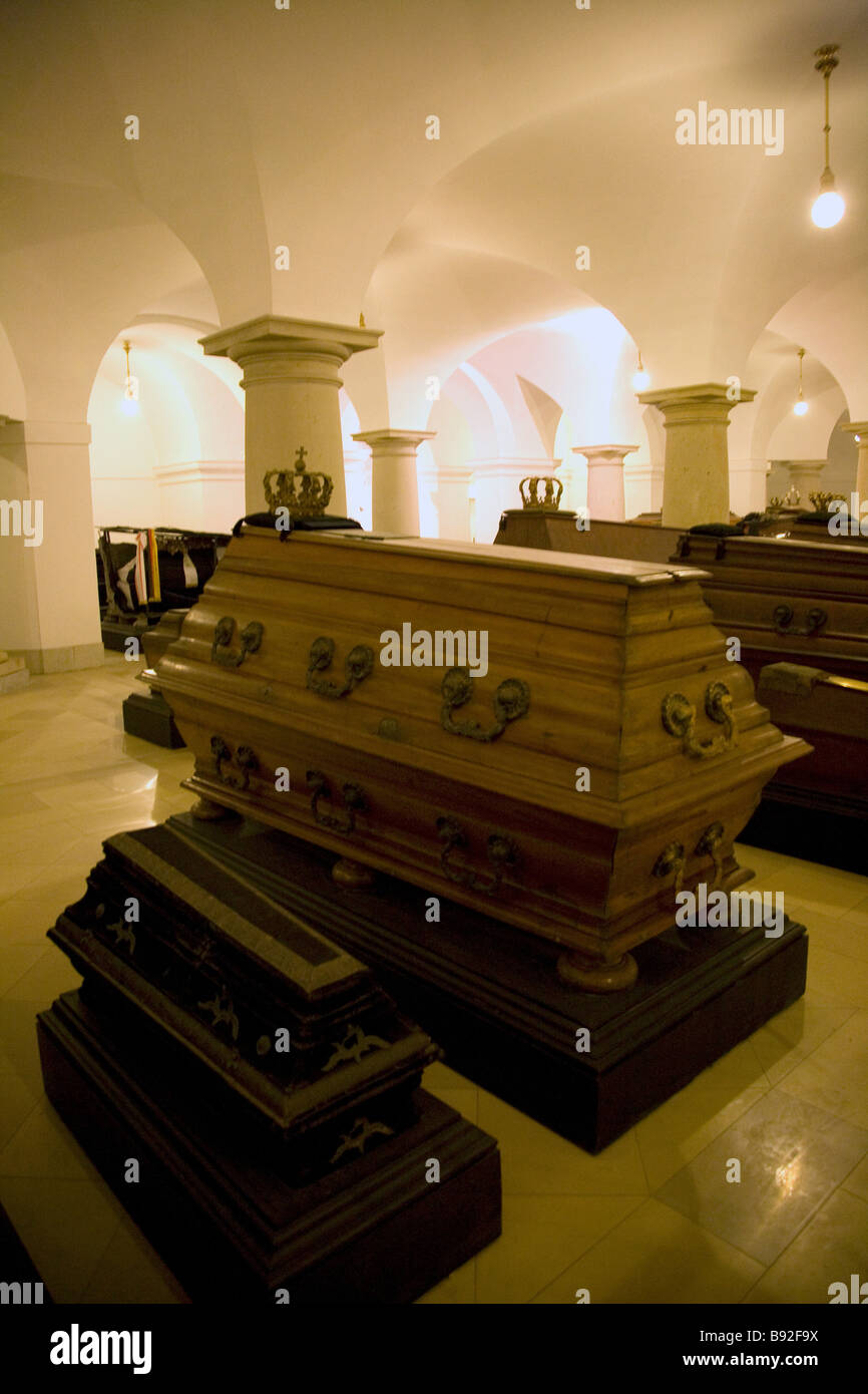 La Crypte des Hohenzollern à la Cathédrale de Berlin Berliner Dom contient 94 cercueils et sarcophages Berlin Allemagne Banque D'Images
