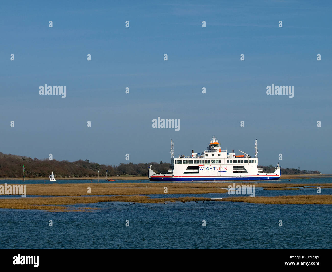 Le nouveau ferry Wightlink Wight 'ciel' arrivant à Lymington UK Banque D'Images