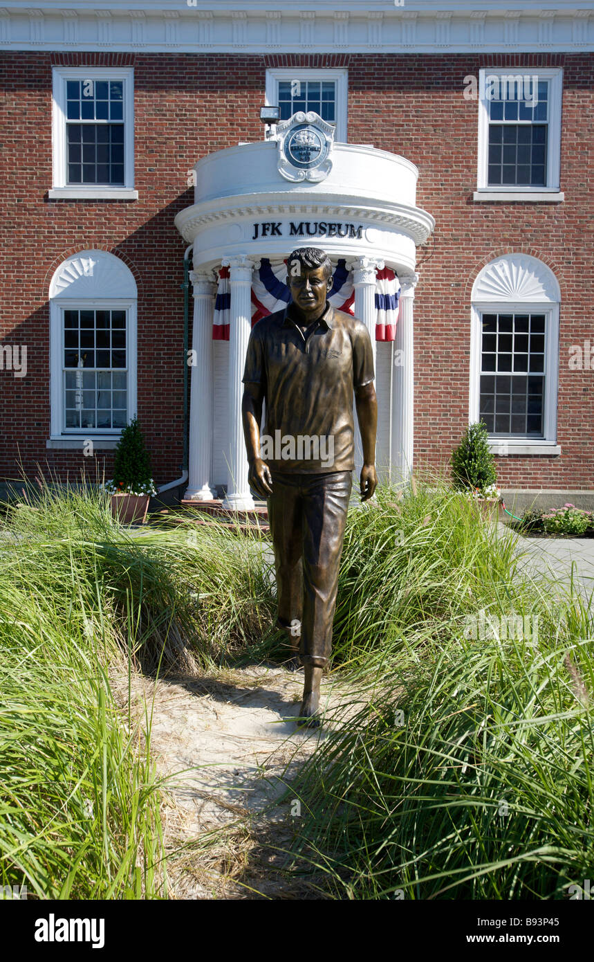 CAPE COD HYANNIS NOUS statue de John F Kennedy à l'affaire JFK Museum PHOTO GERRIT DE HEUS Banque D'Images