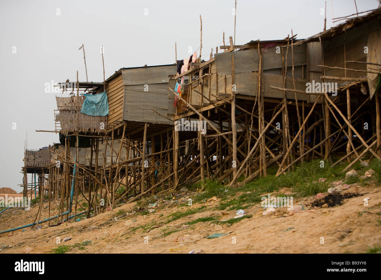 Phnom Penh Cambodge près du port sur la rivière Tonle Sap Banque D'Images