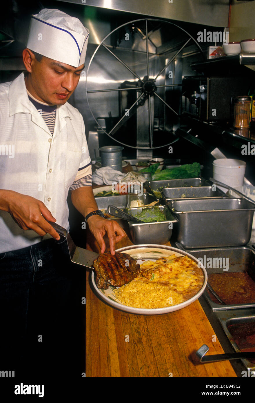 1, l'un, l'homme du Mexique, Cook, cuisine, restaurant mexicain, cuisine mexicaine de la nourriture et des boissons, nourriture et boissons, Novato, Californie, États-Unis Banque D'Images