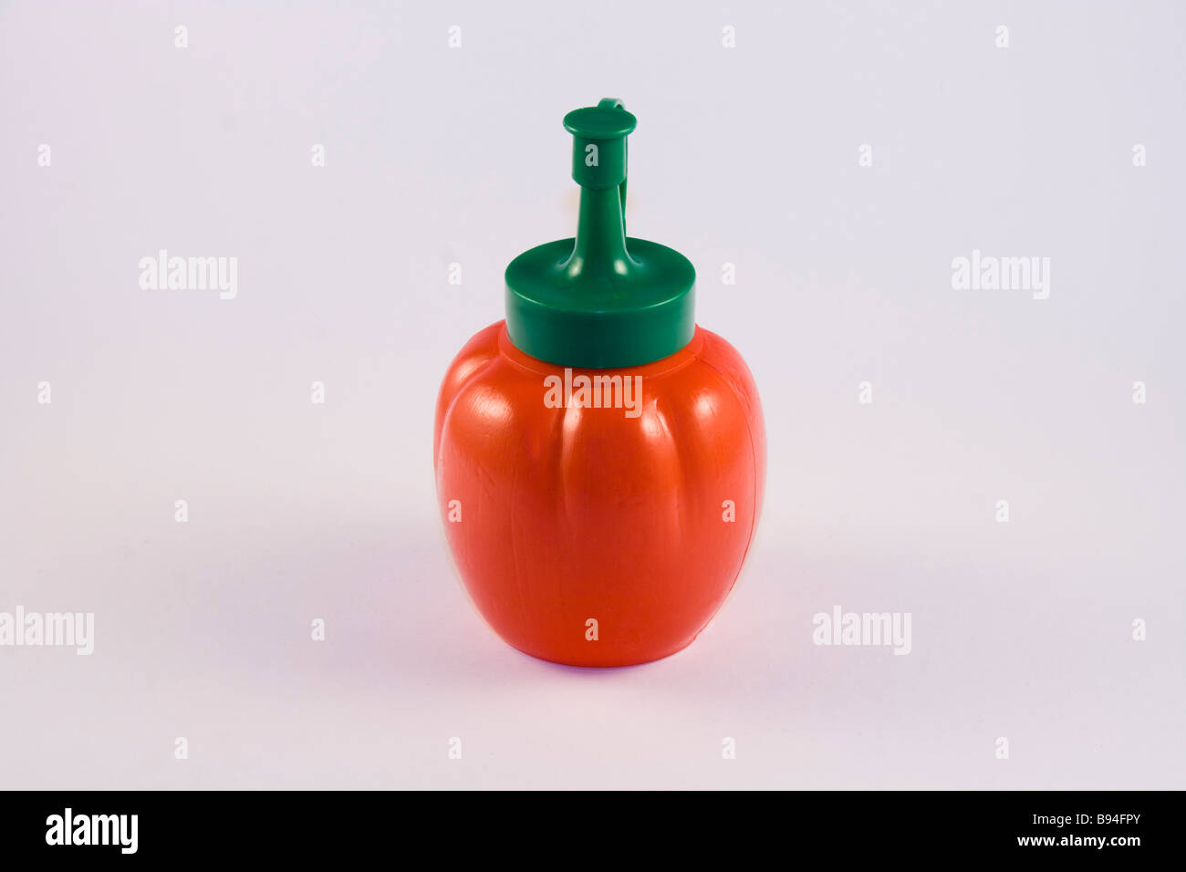 Bouteille de ketchup de tomate squeezy rétro Banque D'Images