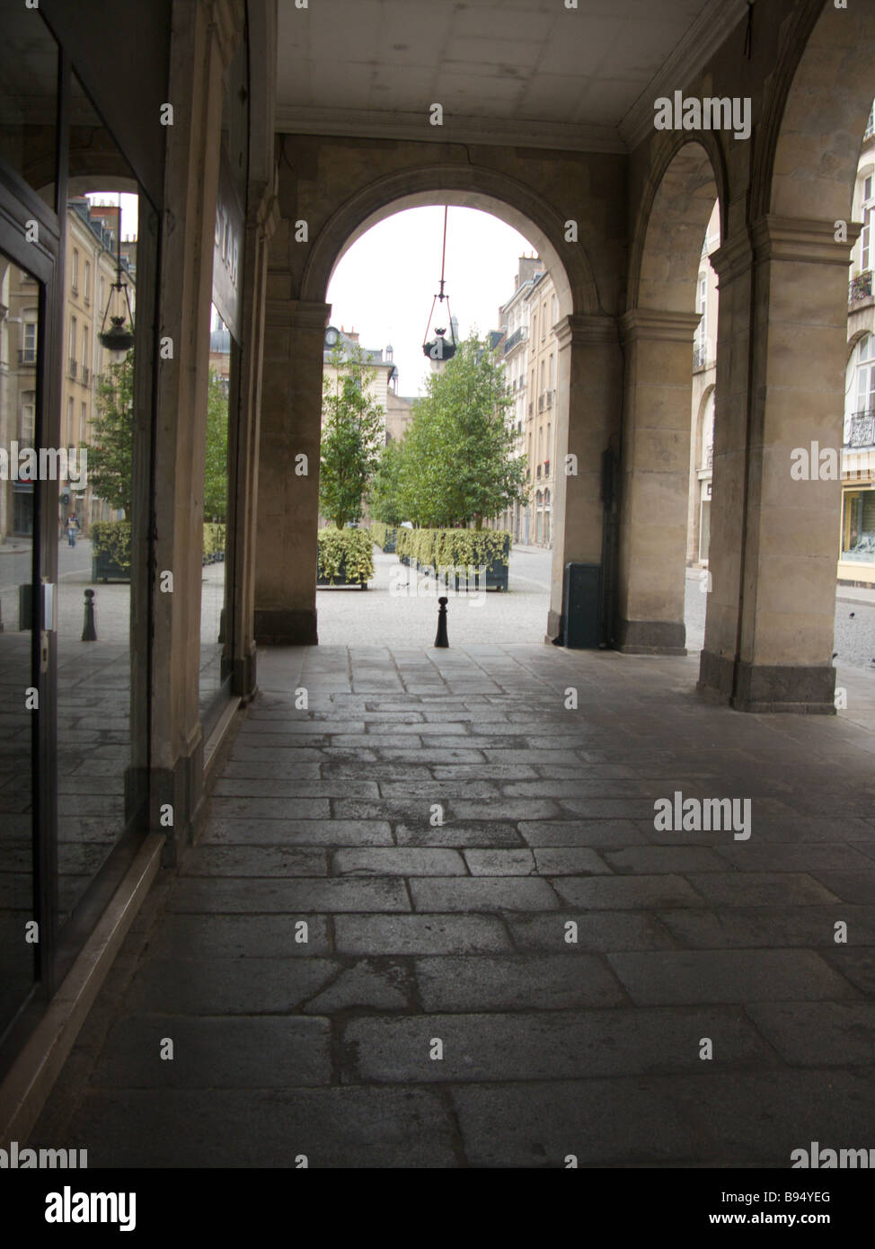 Bâtiments et rues de la ville française de St Emilion, Nord-Ouest de la France Banque D'Images