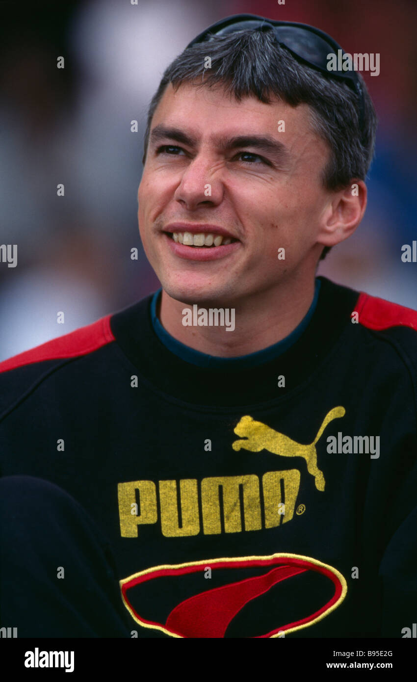 L'Angleterre Sport Athlétisme Triple saut Crystal Palace 1996. Jonathan Edwards head and shoulders portrait. Banque D'Images
