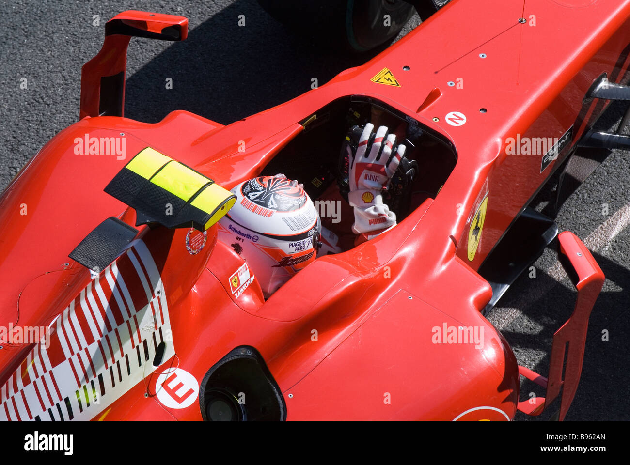 Kimi Raikkonen En Fin De Course La Ferrari F60 Lors Des Essais De Formule 1 Sessions Pres De Barcelone En Mars 09 Photo Stock Alamy