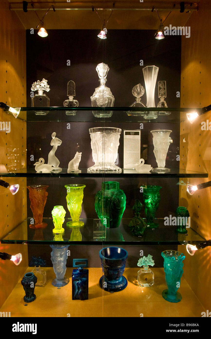 Corning museum of glass Banque de photographies et d'images à haute  résolution - Alamy