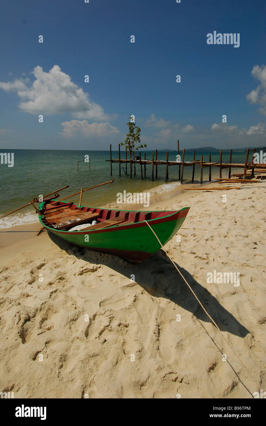 Bateau de pêche, parc national de Ream, Cambodge Banque D'Images