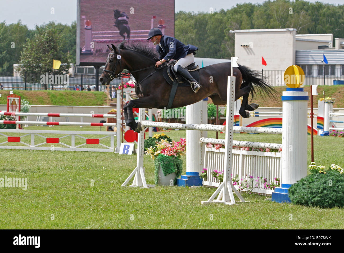 Sport équestre les cavaliers concours de saut saut à cheval, Moscou Banque D'Images