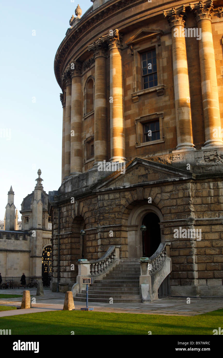 'Radcliffe Camera' entrée principale, [l'Université d'Oxford], 'Radcliffe Square', Oxford, England, UK Banque D'Images