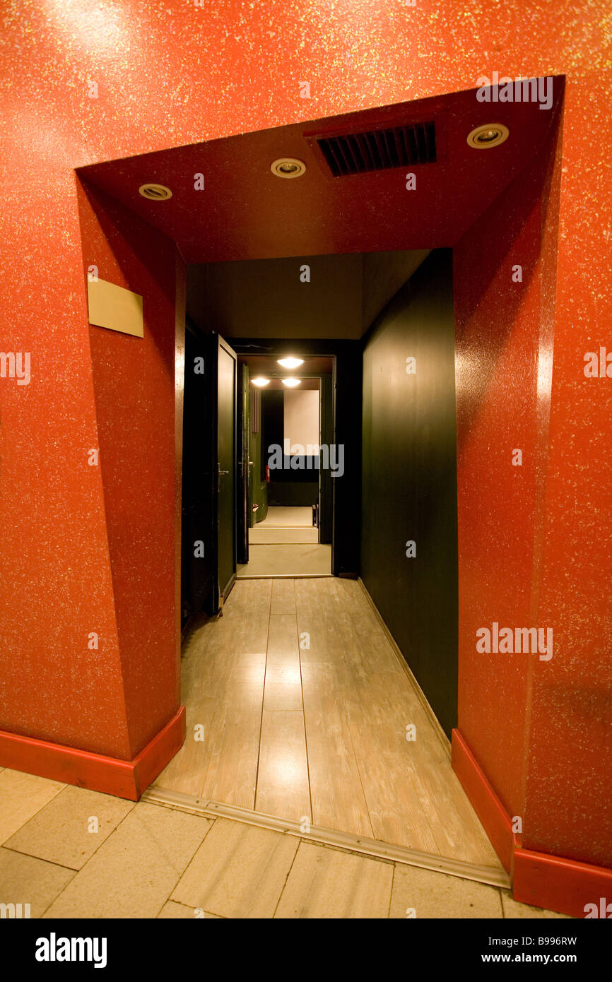 Dans le couloir Banque de photographies et d’images à haute résolution ...