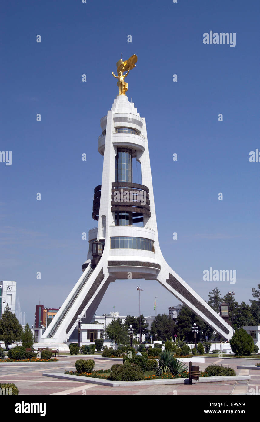 Statue de la personnalité culte Turkmenbashy Turkmenbashi Banque D'Images