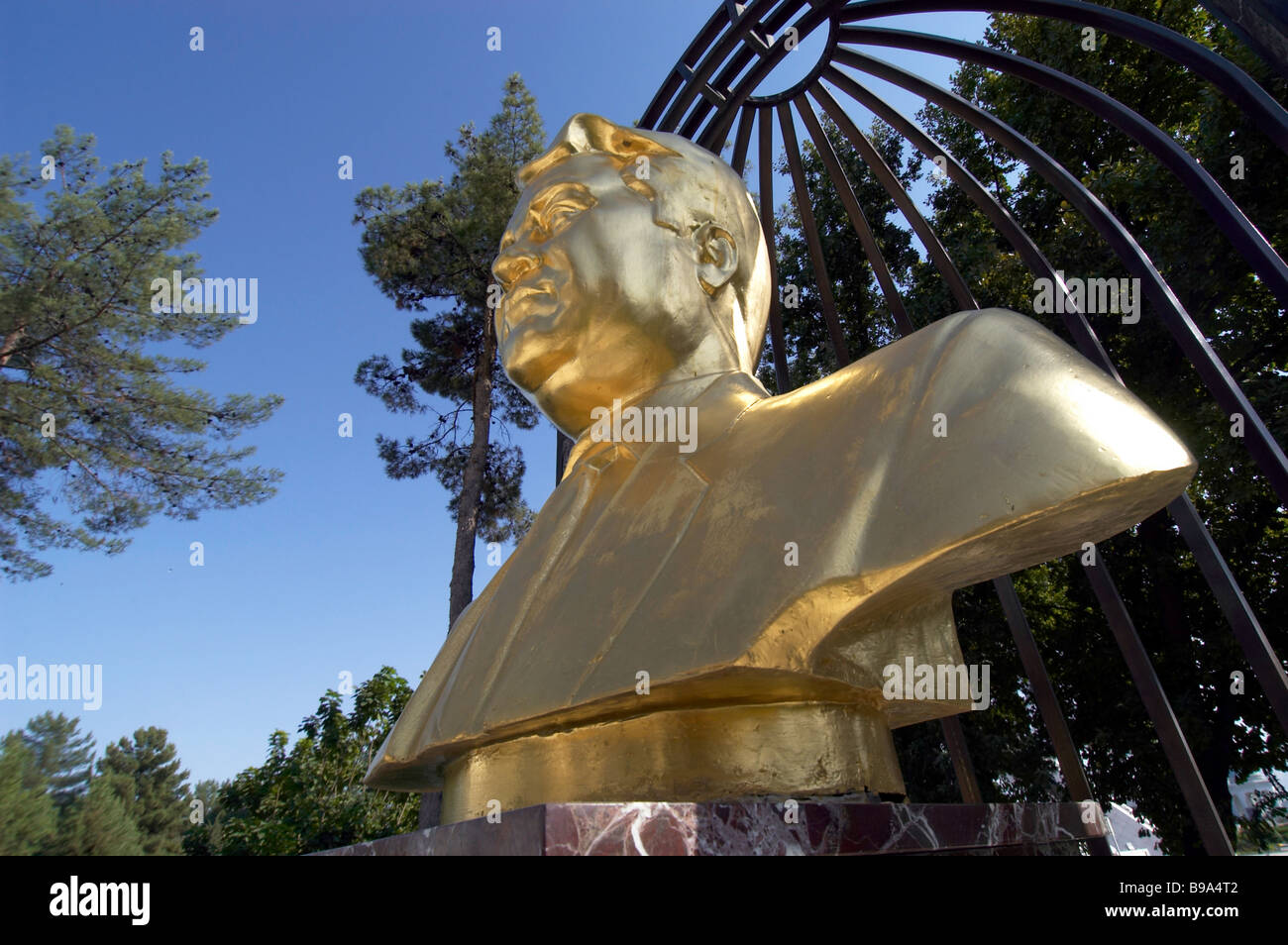 Statue de la personnalité culte Turkmenbashy Turkmenbashi Banque D'Images