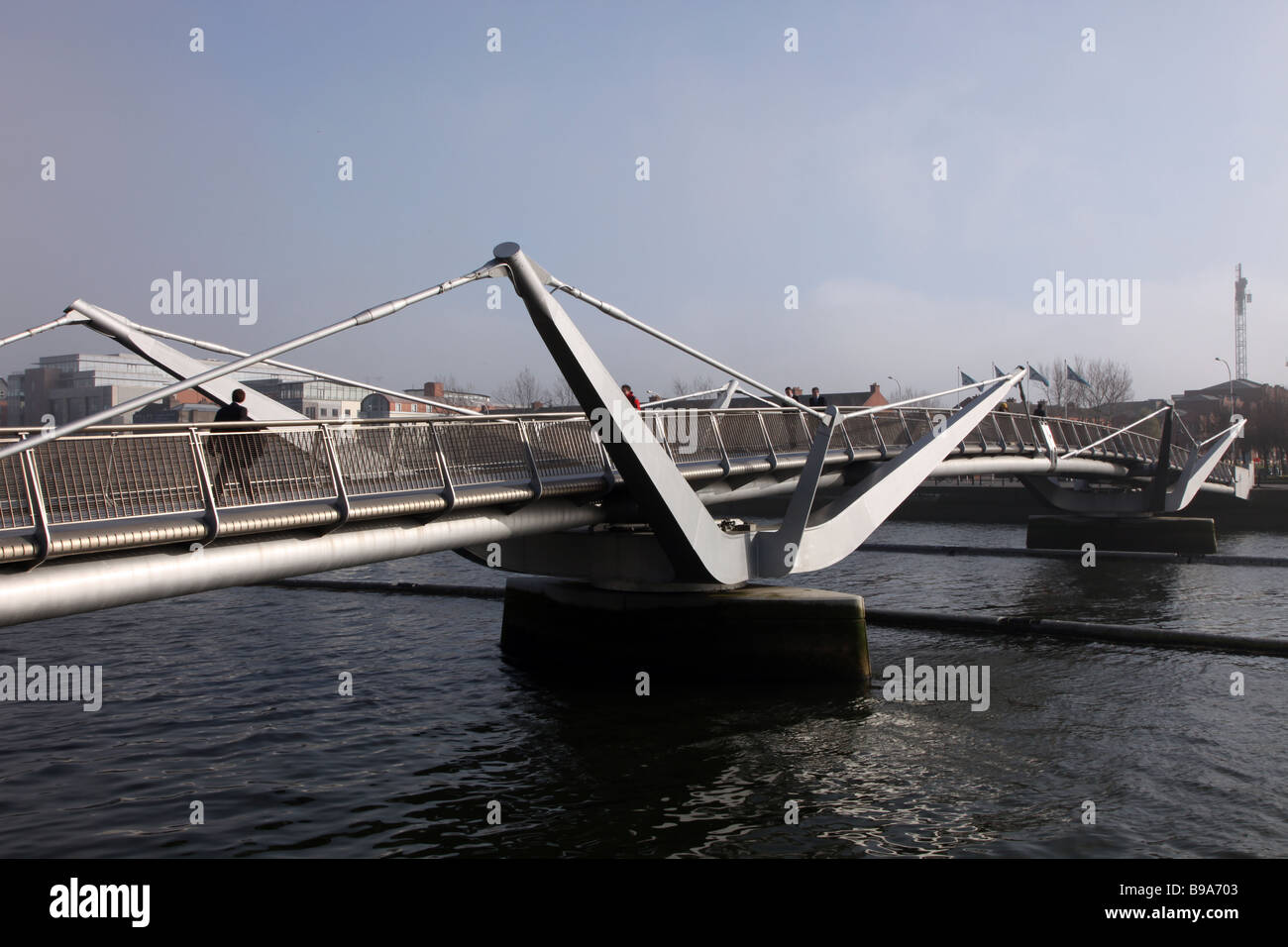 Millennium Bridge sur la Liffey Dublin Banque D'Images