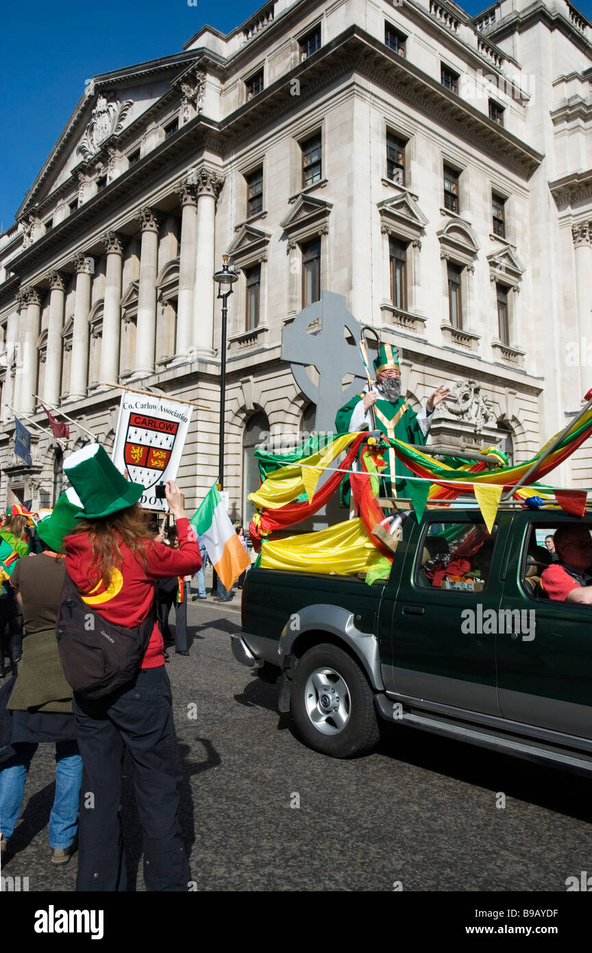 Saint Patrick's Day Parade à Londres Angleterre Royaume-uni, 15 mars 2009 Banque D'Images