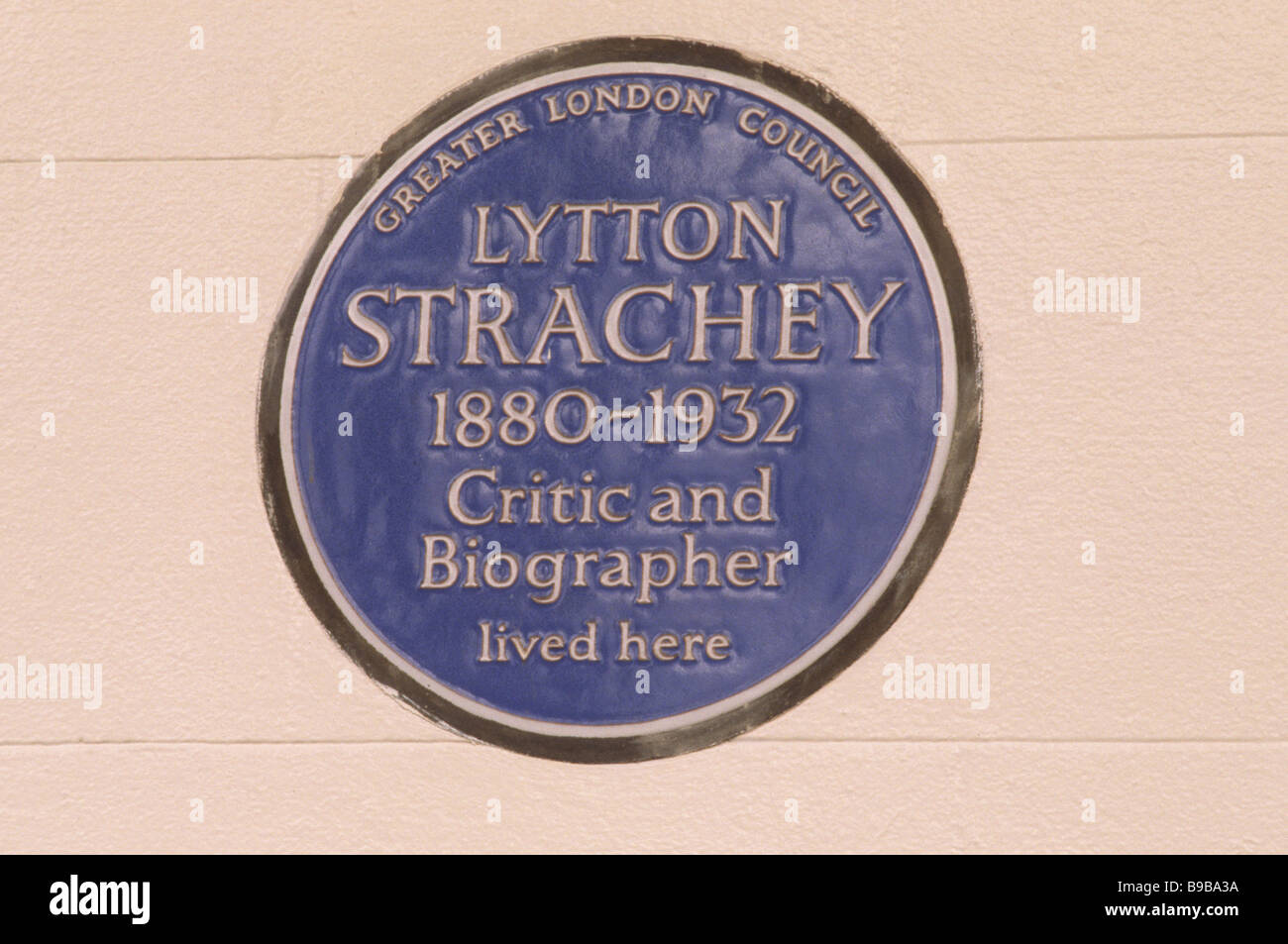 Blue Plaque Lytton Strachey critique et biographe Bloomsbury Group Gordon Square London England UK plaques commémoratives Banque D'Images