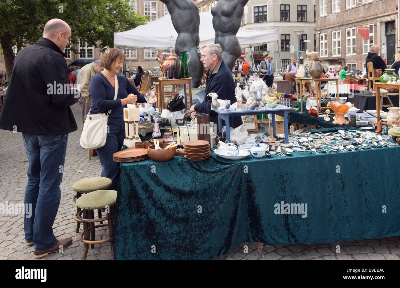 Copenhague, Danemark. Marché d'antiquités, Gammel Strand Banque D'Images