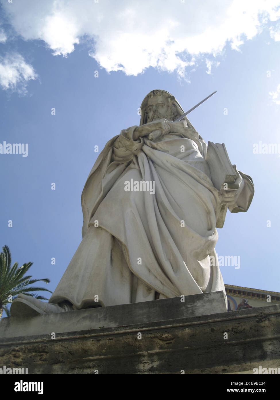 Statue dans le cloître de Saint Paolo (Paul) en Italie, Rome Banque D'Images