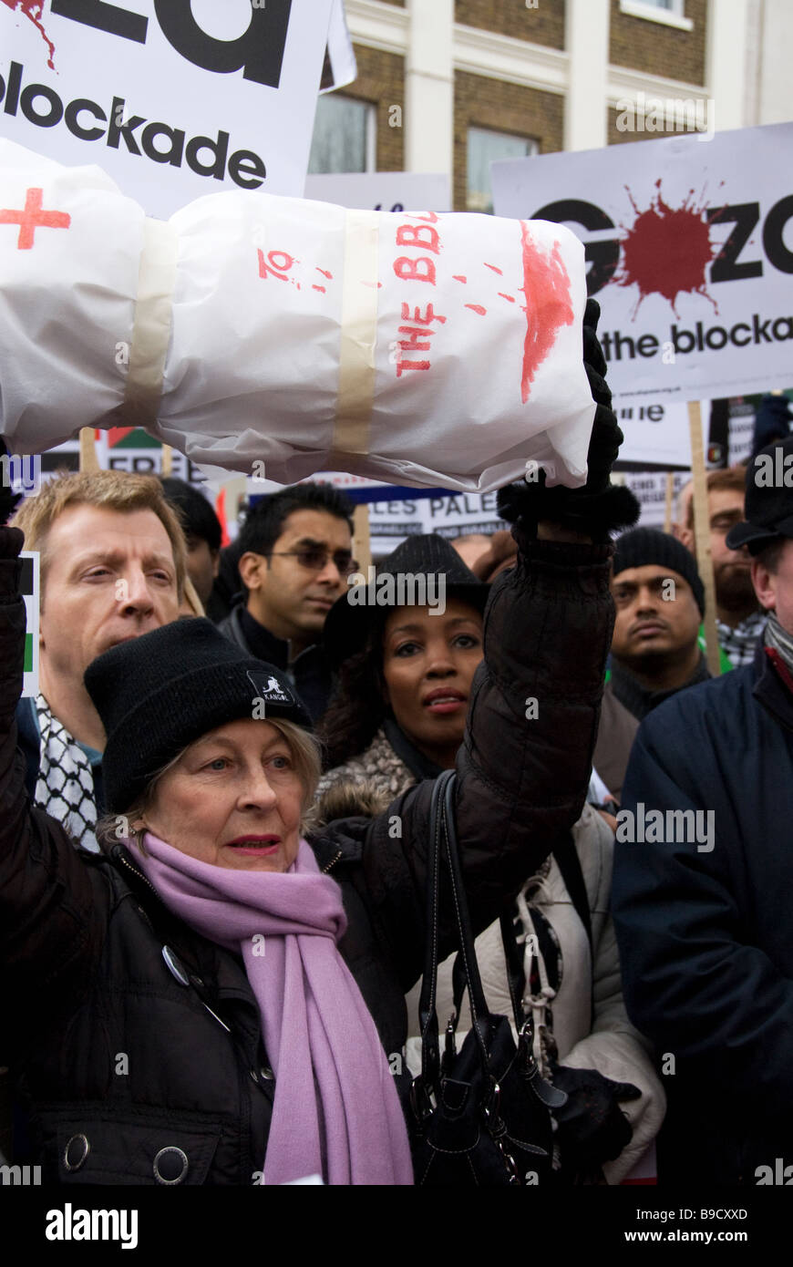 Démonstration de la Palestine libre Jan 24 2009 : Fin du blocus, arrêter les ventes d'armes à Israël, demander de l'appel à l'aide de la BBC à Gaza Banque D'Images