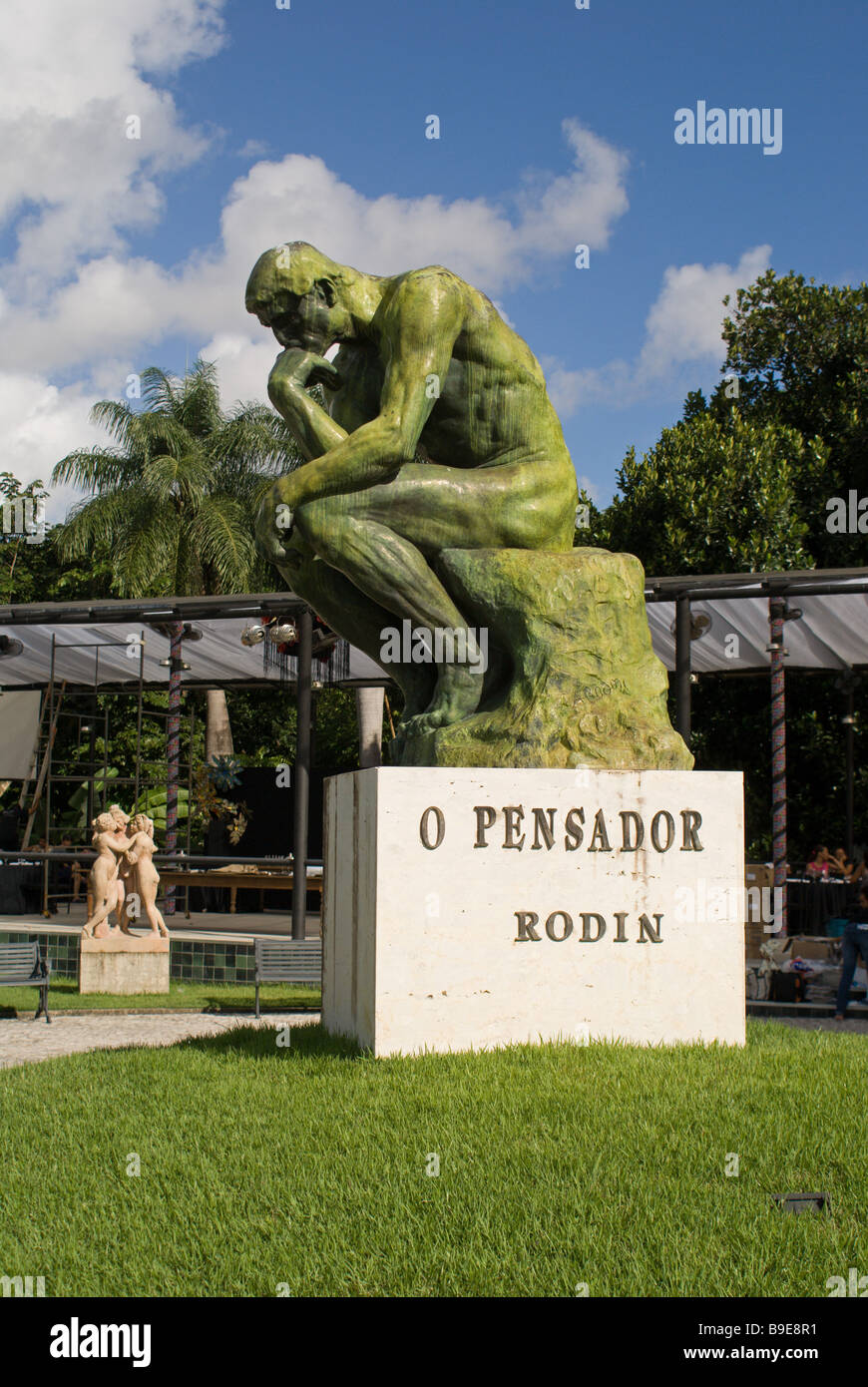 Copie du penseur de Rodin,. Brennand Institute. Recife, Pernambuco, Brésil. Banque D'Images