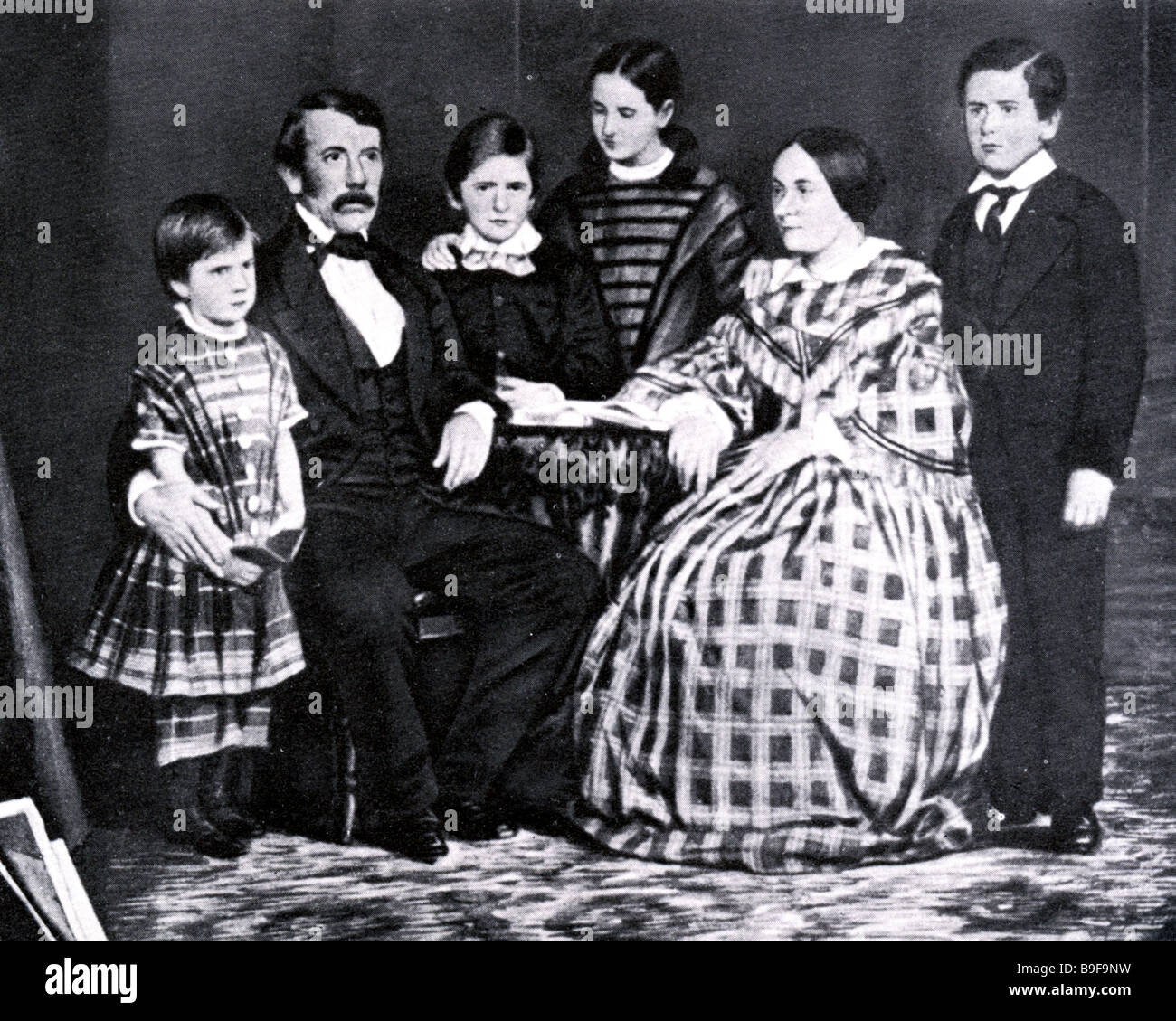 DAVID LIVINGSTONE, missionnaire et explorateur écossais (1813 à 1873) avec sa femme et ses enfants en 1857 Banque D'Images