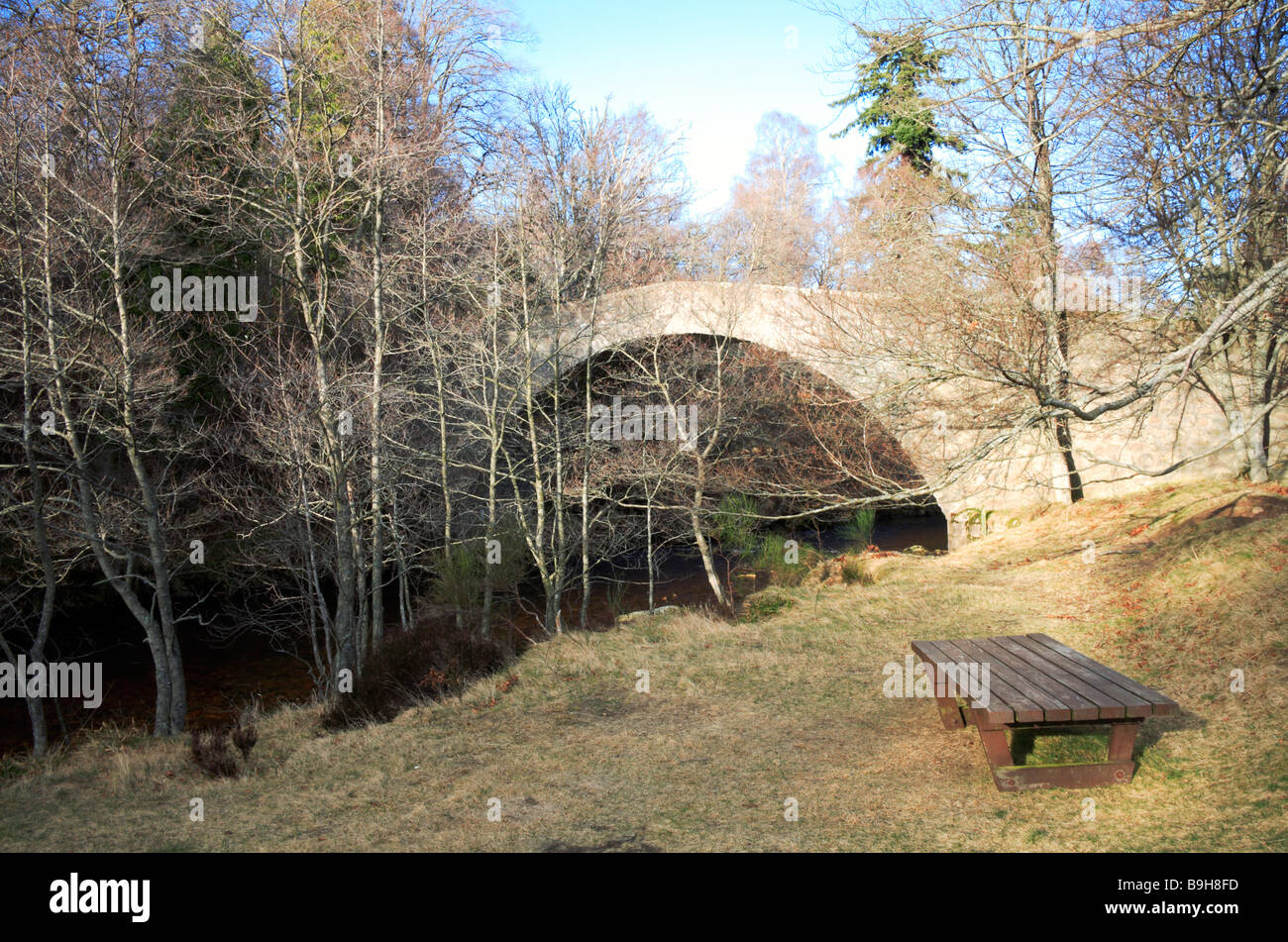 Pont de Tanar à Glen Tanar, Aberdeenshire, UK. Banque D'Images