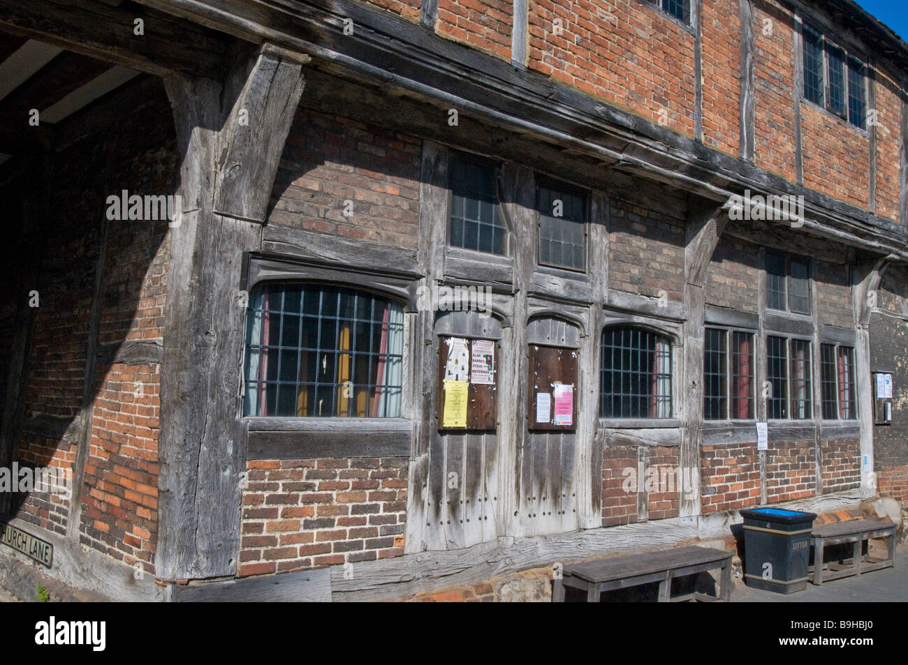 Les vieux bâtiments dans le village de West Wycombe Buckinghamshire Banque D'Images