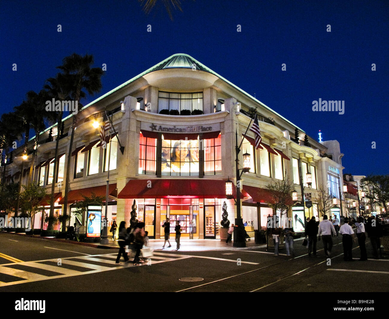 Le Grove Shopping Centre la nuit Los Angeles États-Unis Banque D'Images