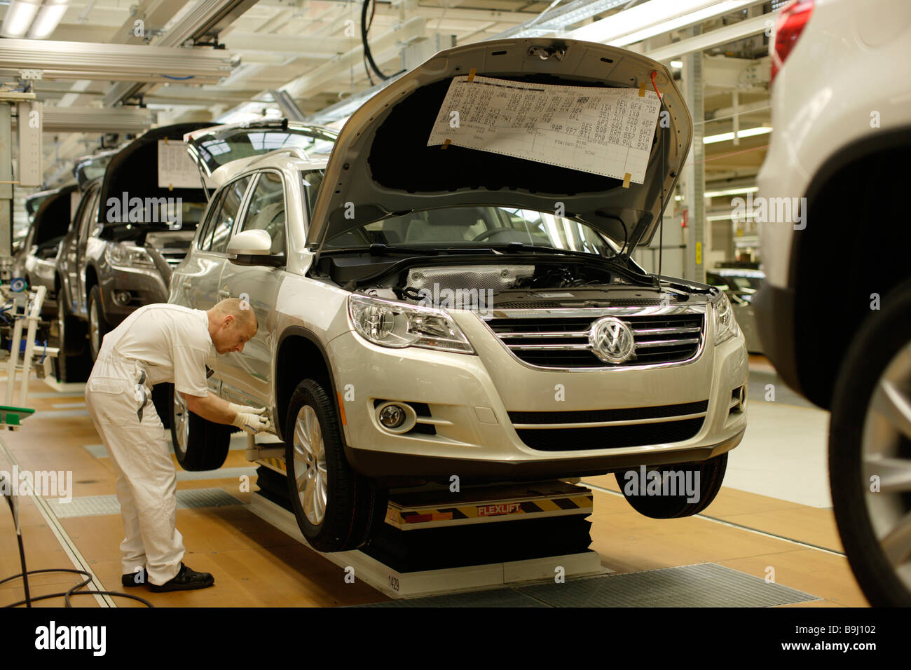 La production de voitures, VW Tiguan Werk, usine automobile VW Wolfsburg Wolfsbourg, Basse-Saxe, Allemagne, Europe Banque D'Images