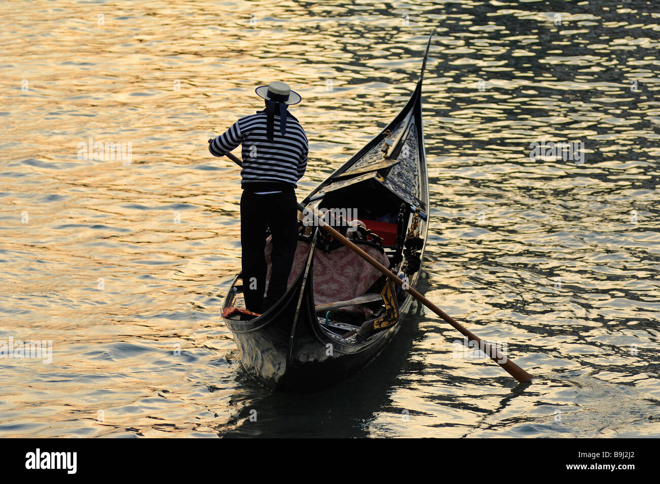 Gondole sur le Grand Canal, Venise, Italie, Europe Banque D'Images