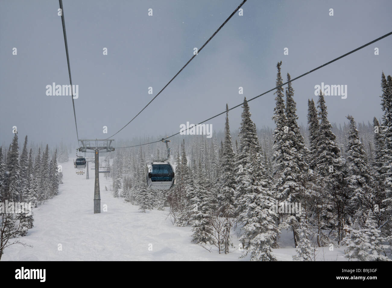 Remontées mécaniques de sommet de la montagne Banque D'Images