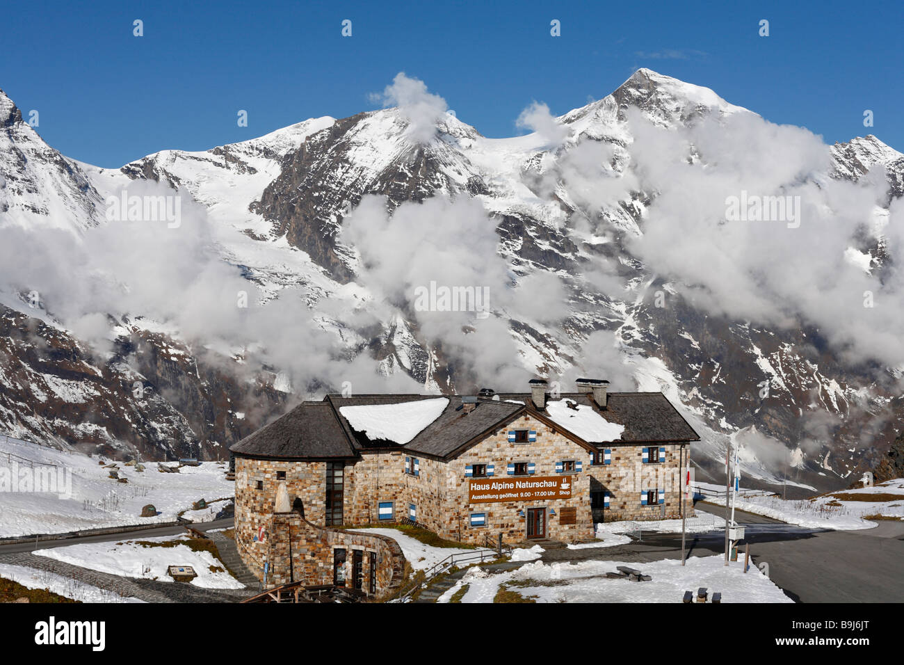 Musée alpin montrent la nature, grosses Wiesbachhorn, montagne haute route alpine du Grossglockner, le Parc National du Hohe Tauern, Salzburger Banque D'Images