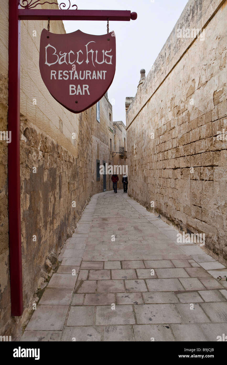 Historique étroite ruelle, Mesquita street, Mdina, Malte, Europe Banque D'Images