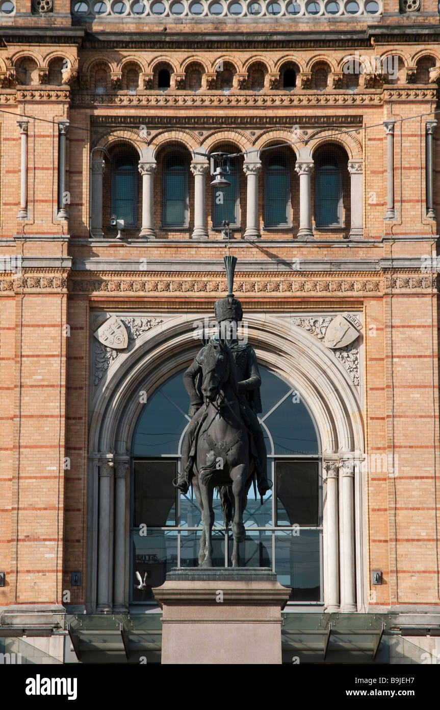 Hauptbahnhof Hannover Niedersachsen Hannover Deutschland Allemagne gare Banque D'Images