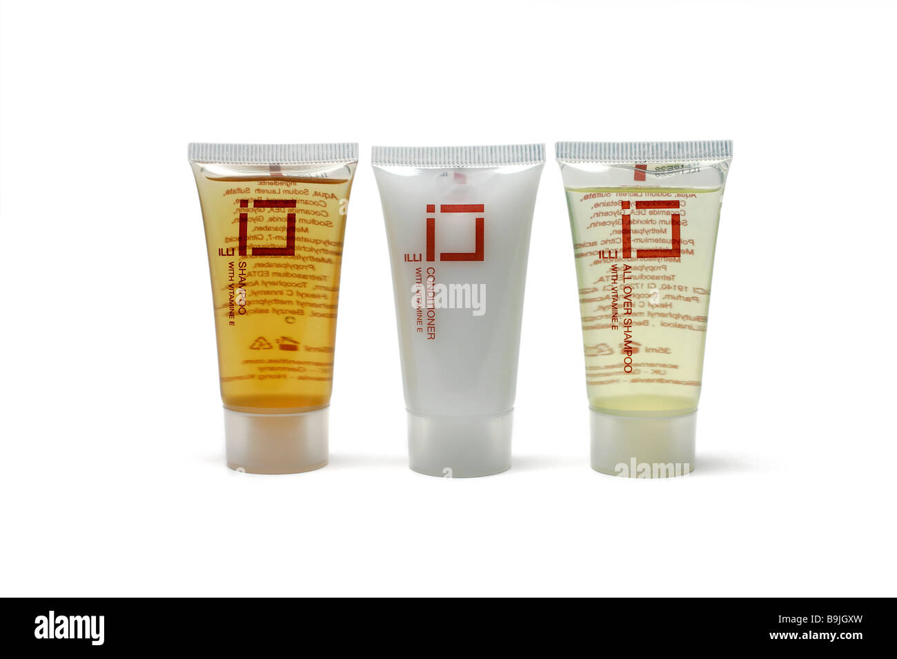 Hôtel shampooing cheveux Produits de toilette corps cosmétique flacon baigneuse lotion gel produit produits douche douche Banque D'Images