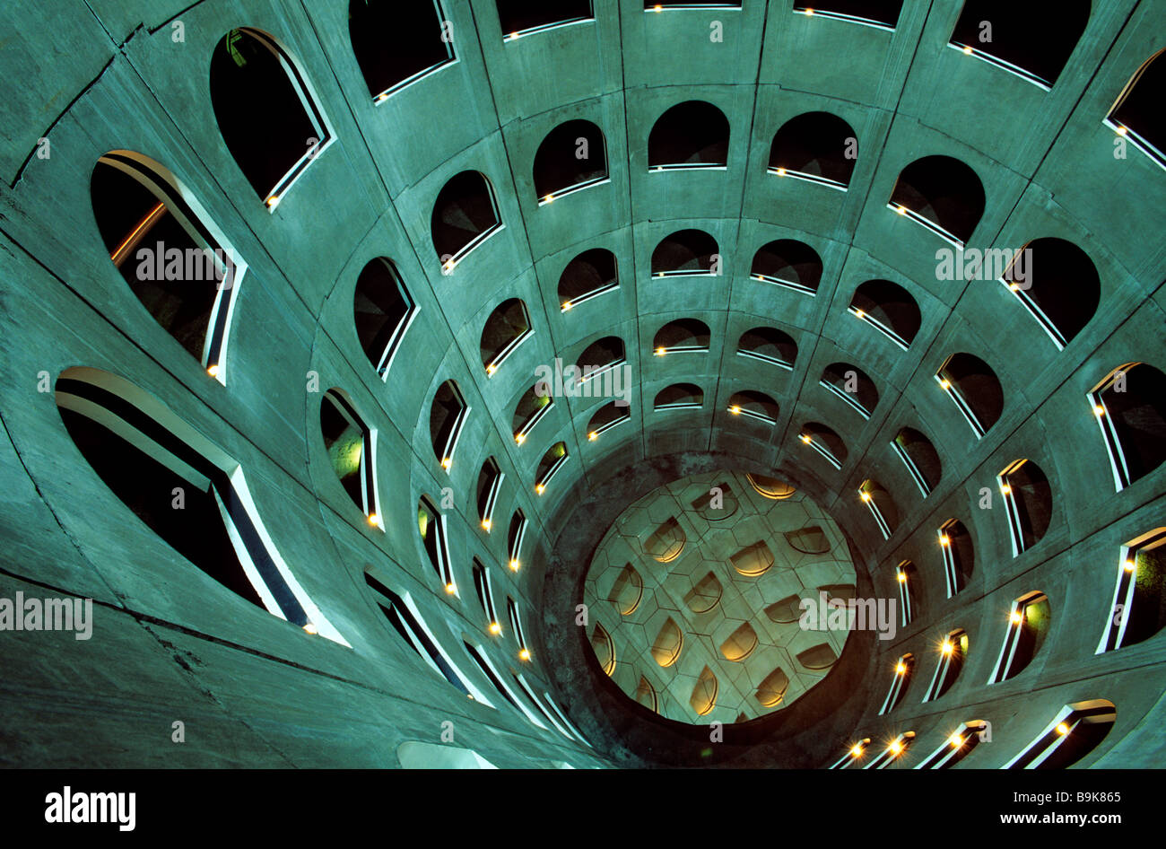 France, Rhône, Lyon, Place des Célestins, underground parking hélicoïdal par Michel Targe, Daniel Buren et Jean-Michel Wilmotte Banque D'Images