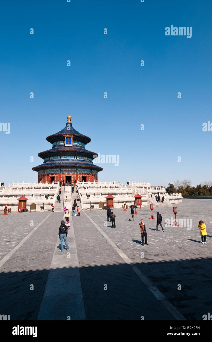 Les touristes sur le Temple du Ciel, Beijing, Chine Banque D'Images