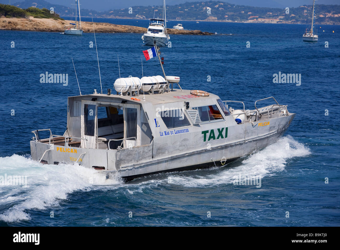 France, Var (83), île de Porquerolles, en bateau taxi de l'hôtel Le Mas du langoustier Banque D'Images
