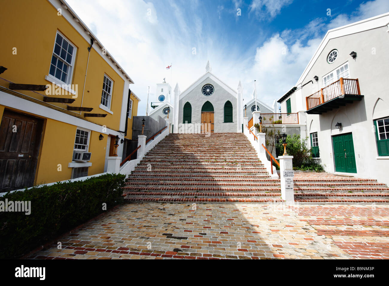 Étapes menant à une église St Peter s Church St George Bermudes Banque D'Images