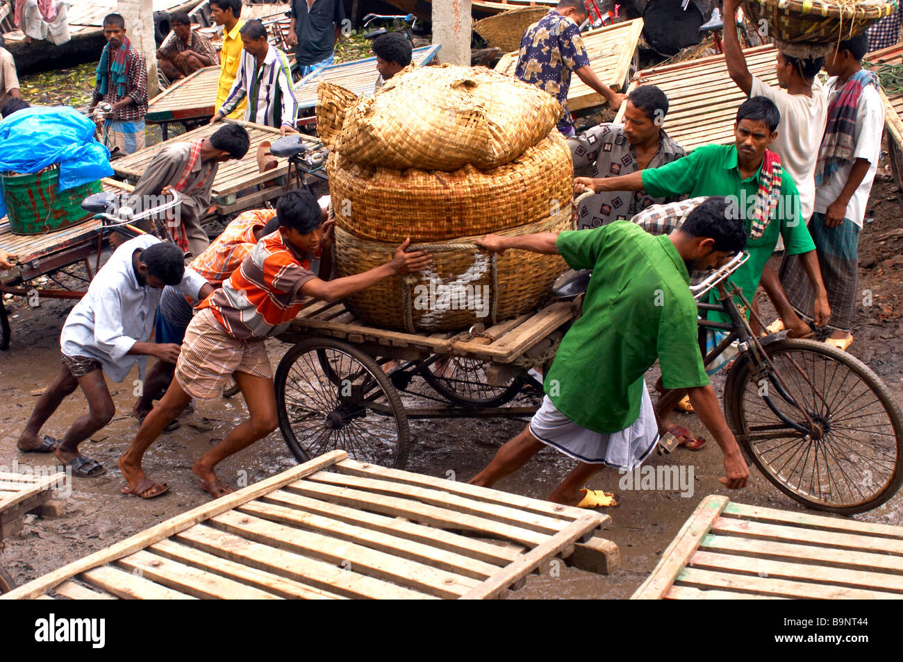 Rickshaw location travail dur Banque D'Images