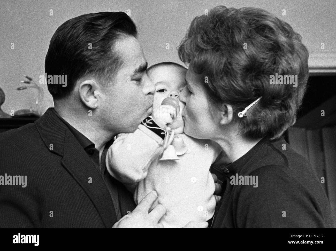RÃ©sultat de recherche d'images pour "Andrian Nikolaiev et valentina terechkova"