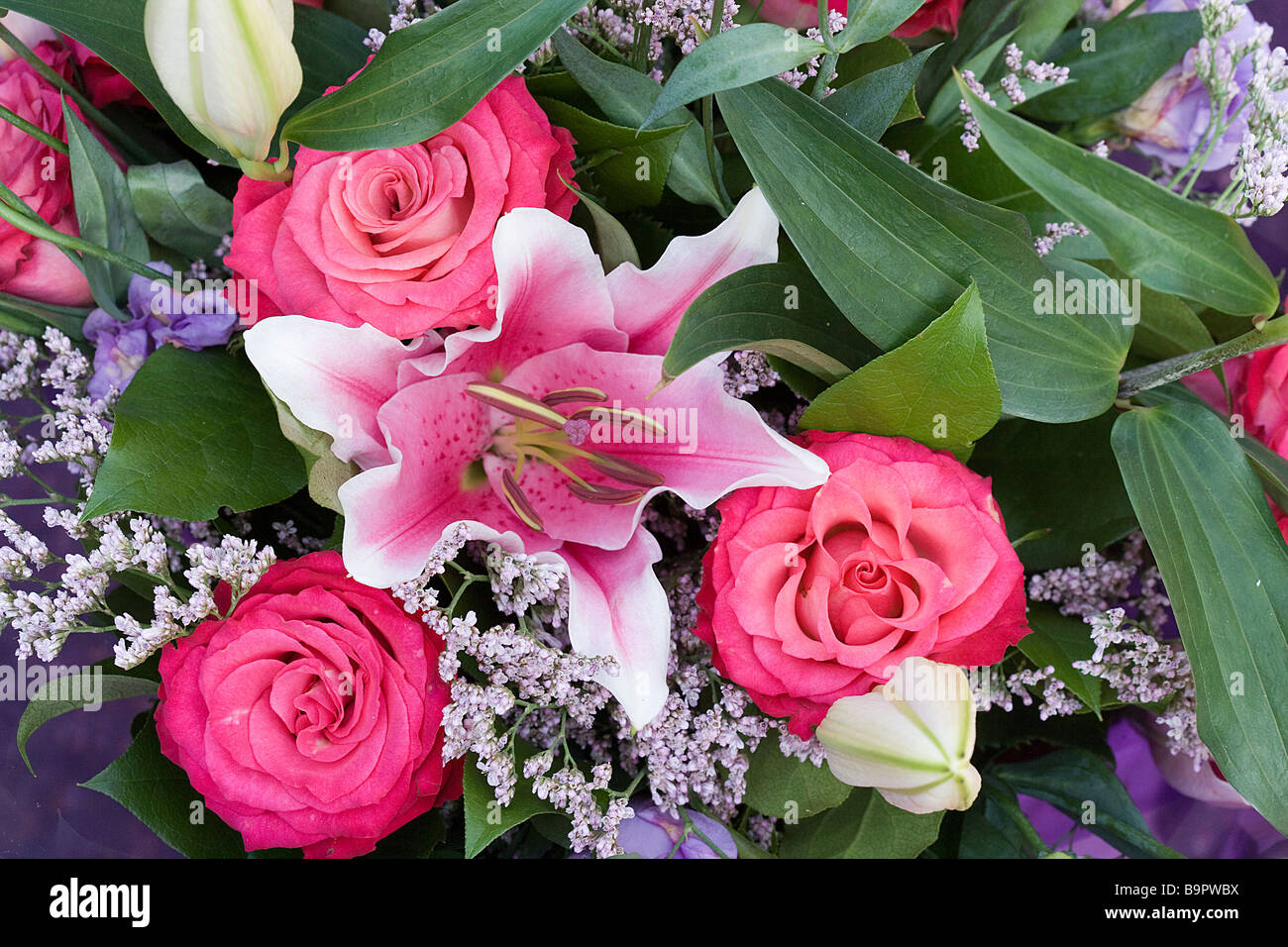 Bouquets de fleurs rose de mariage Banque D'Images