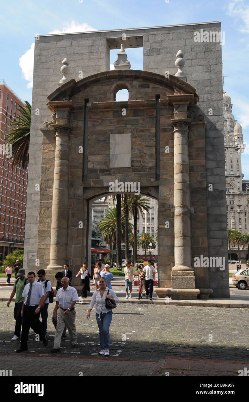 Porte de la vieille ville, Montevideo, Uruguay Banque D'Images