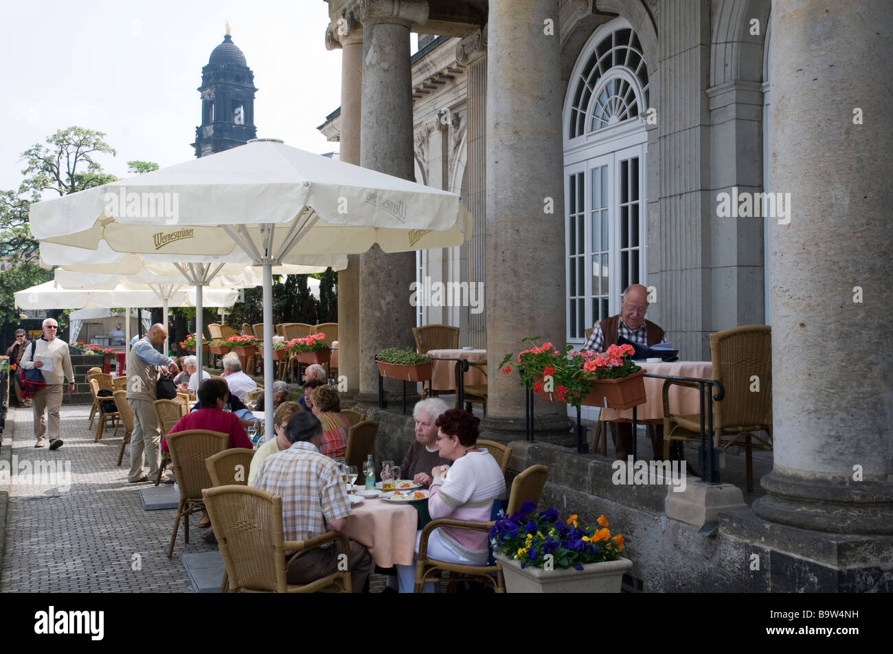 Dürfchen Gartenlokal Italienisches Theaterplatz Restaurant Dresden Sachsen Deutschland KEIN BIENS KEINE VERÖFFENTLIC Banque D'Images
