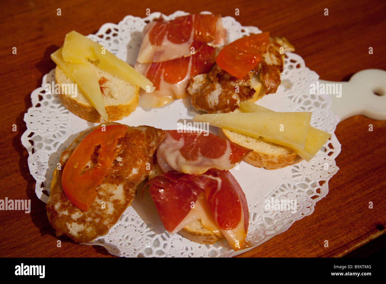 Montadito de Tapas Bodegas Castaneda à Grenade Espagne Banque D'Images