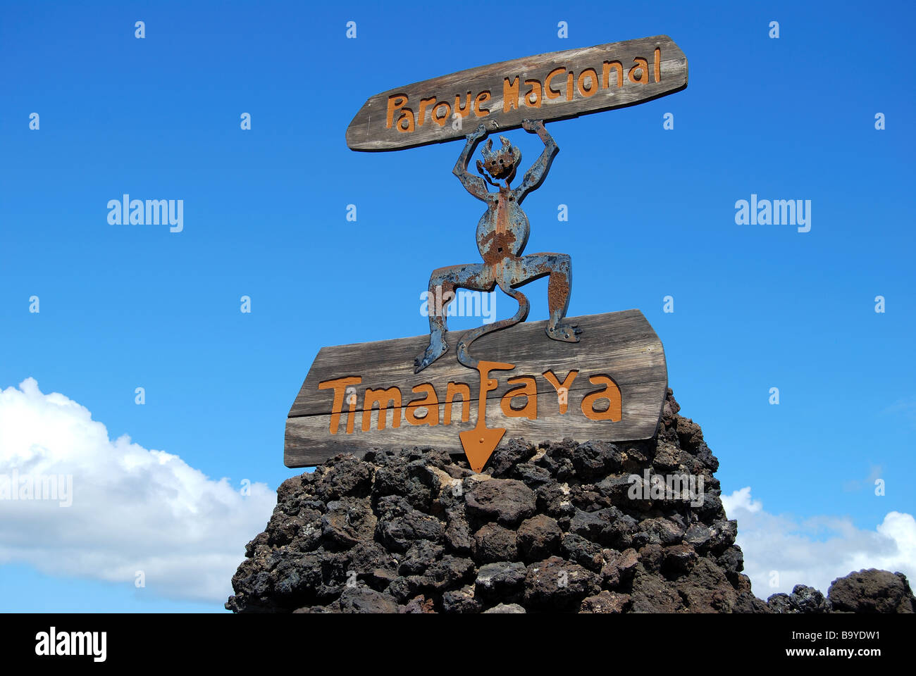 Panneau d'entrée, le Parc National de Timanfaya, Lanzarote, îles Canaries, Espagne Banque D'Images