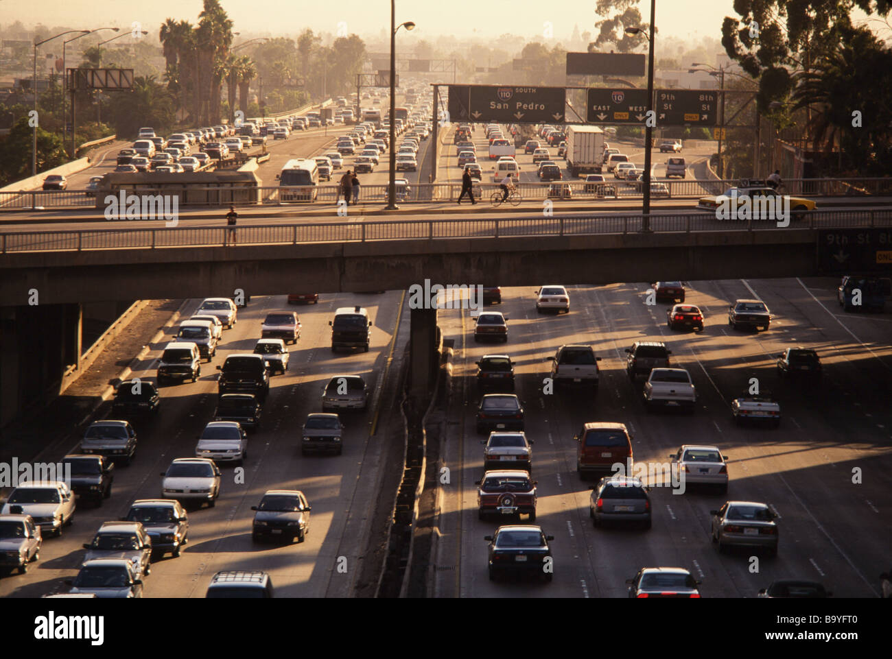 Occupé avec le trafic des autoroutes,Los Angeles Banque D'Images