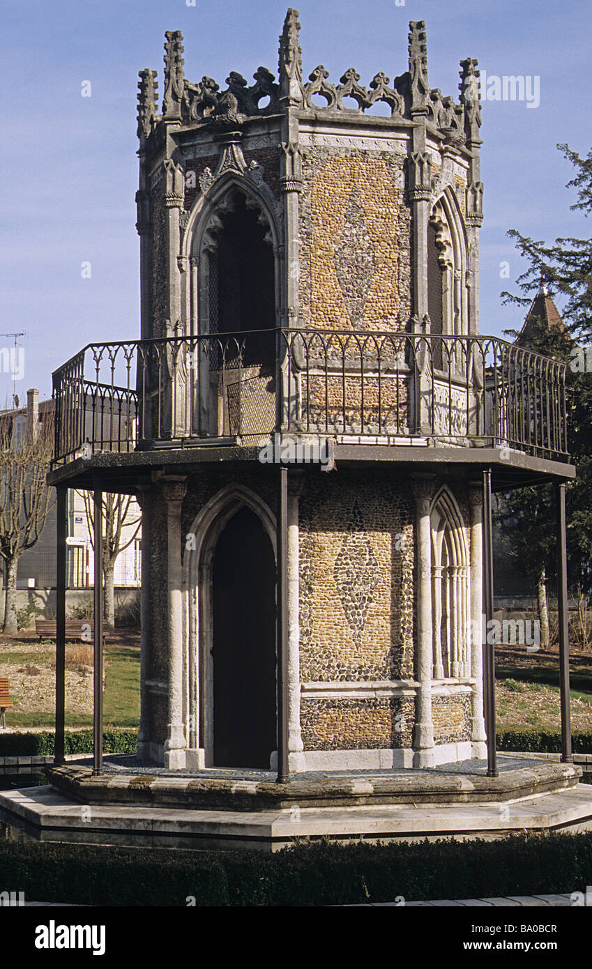 Cogna, Charente, France. La folie dans le parc de l'Hôtel de Ville. Banque D'Images