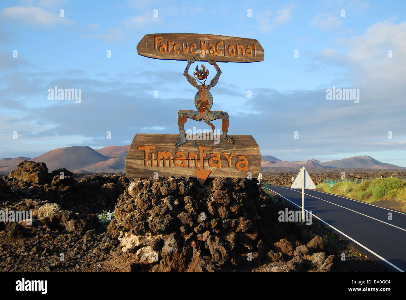Panneau d'entrée, le Parc National de Timanfaya, Lanzarote, îles Canaries, Espagne Banque D'Images