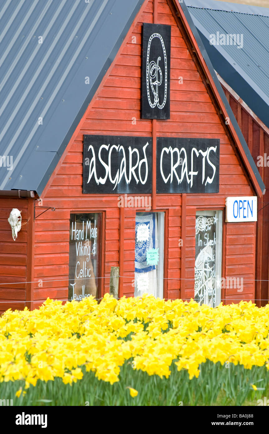 Scottish Ascard Arts et artisanat boutique au printemps le Loch Carron Ross-shire région des Highlands en Écosse 2309 SCO Banque D'Images