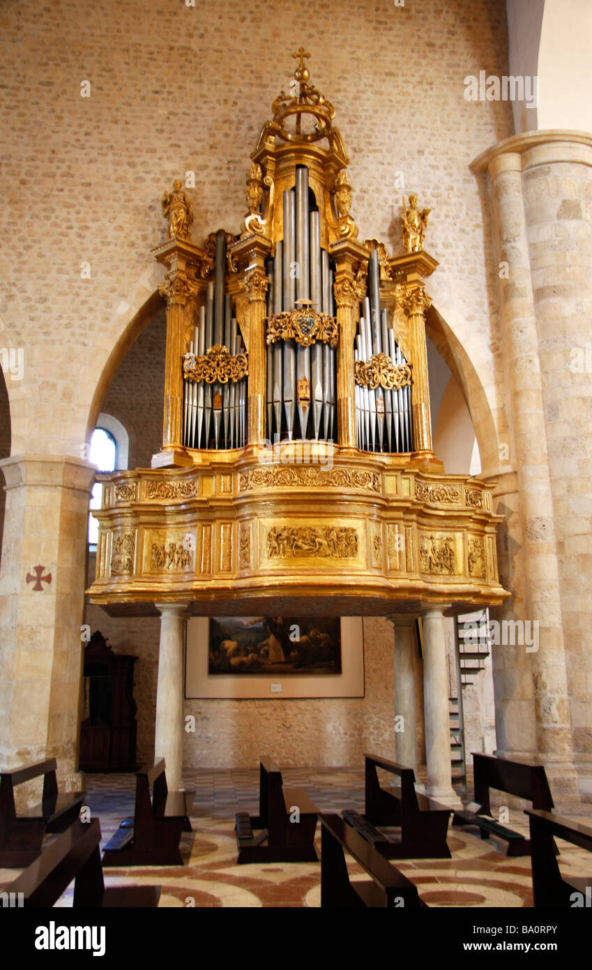 Orgue de la 12e siècle spectaculaire Basilique Santa Maria di Collemaggio à L'Aquila, avant le tremblement de terre le 6 avril prochain 09 Banque D'Images